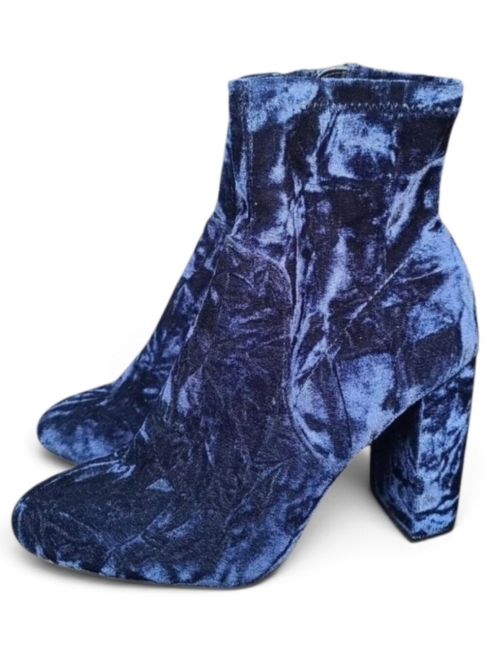BNWT Mossimo Blue Crushed Velvet Block Heel Ankle Boots - Size 8 🔮